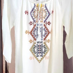 Vestido Playero Bordado