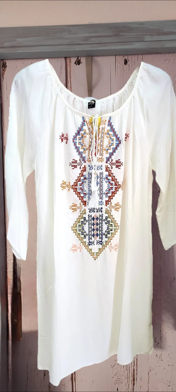 Vestido Playero Bordado